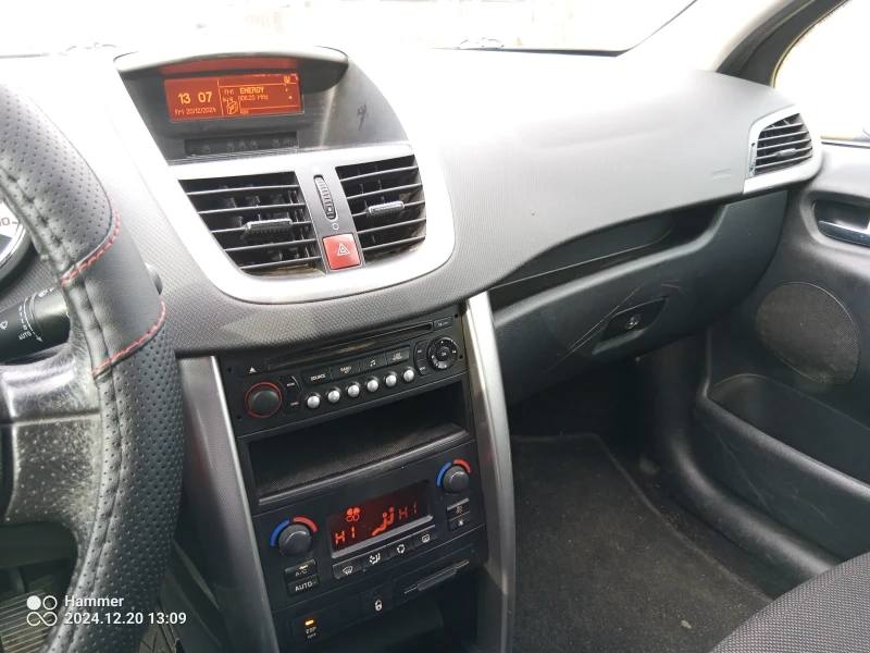 Peugeot 207 1.6i газ бензин, снимка 10 - Автомобили и джипове - 48416436