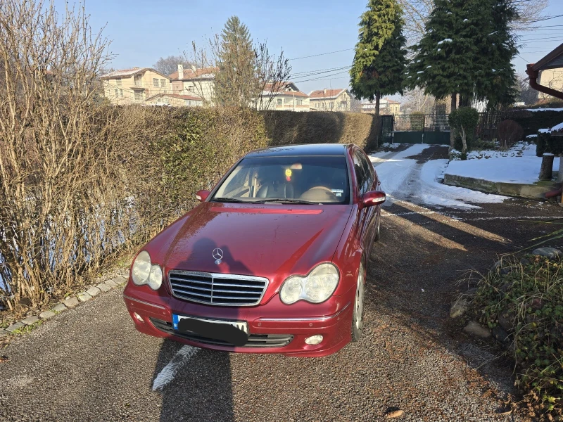 Mercedes-Benz C 220, снимка 2 - Автомобили и джипове - 48505897