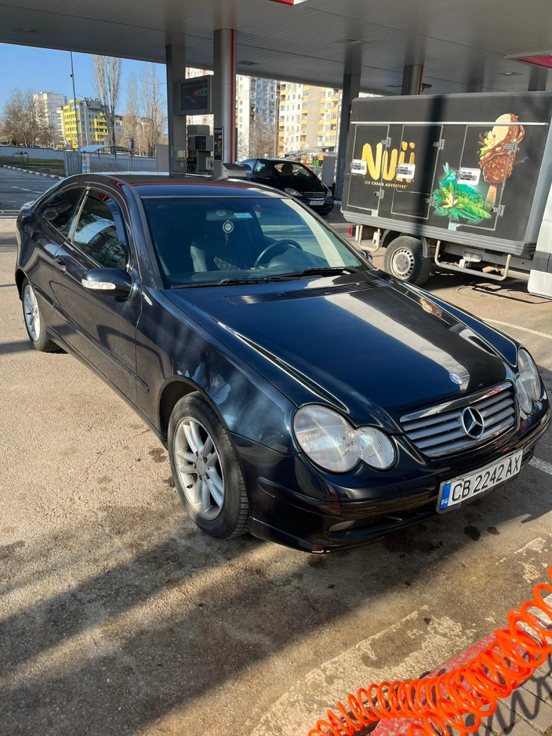 Mercedes-Benz C 220 ЦДИ, снимка 4 - Автомобили и джипове - 49316009