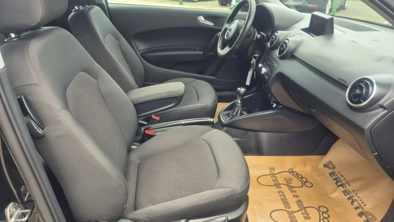 Audi A1 1.2 бензин 86к.с., снимка 15 - Автомобили и джипове - 50378554