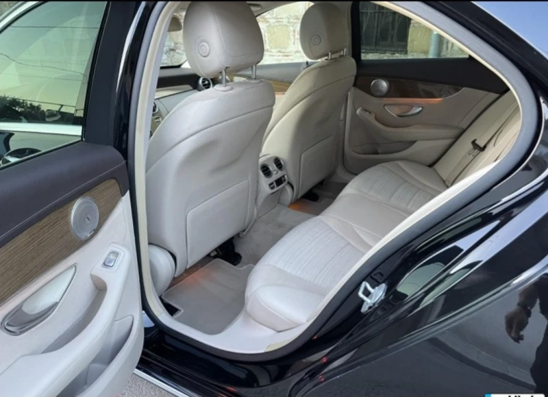 Mercedes-Benz C 220 C220, снимка 6 - Автомобили и джипове - 52470072