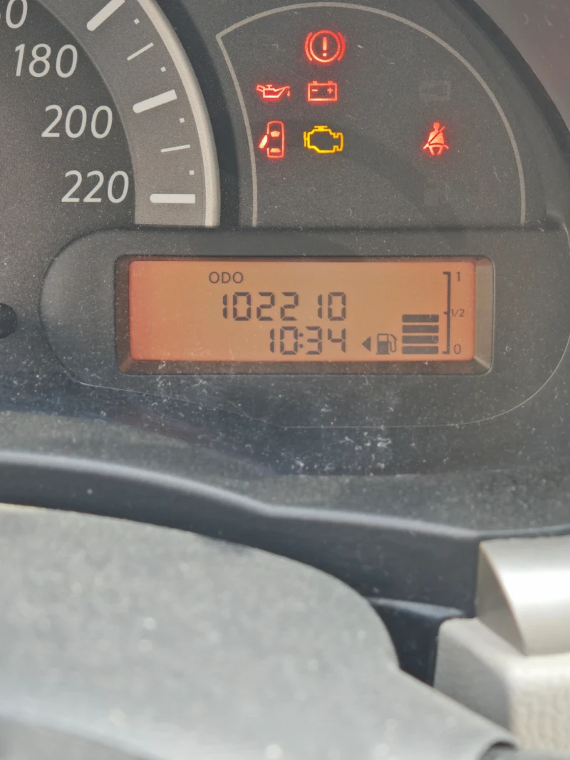 Nissan Micra 1.2, снимка 9 - Автомобили и джипове - 51908810