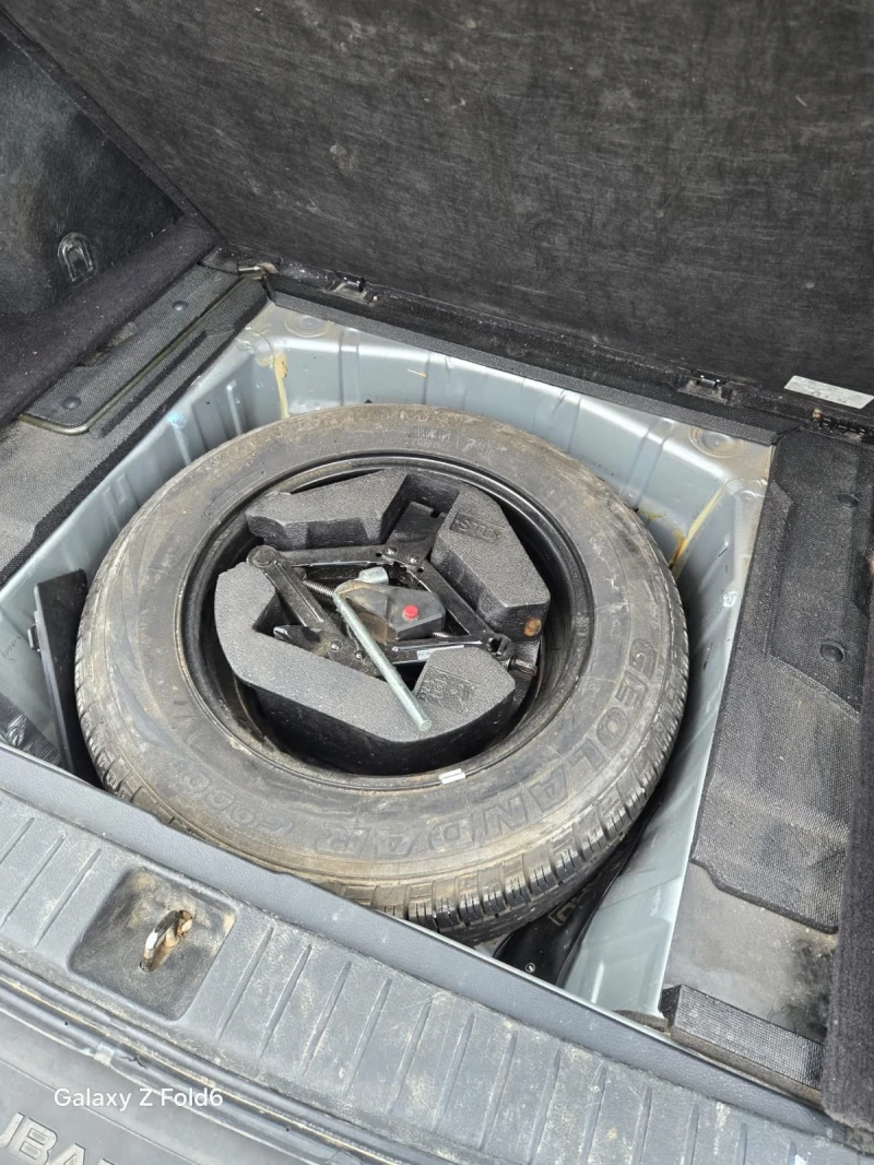 Subaru Outback 2.5, снимка 10 - Автомобили и джипове - 52068498