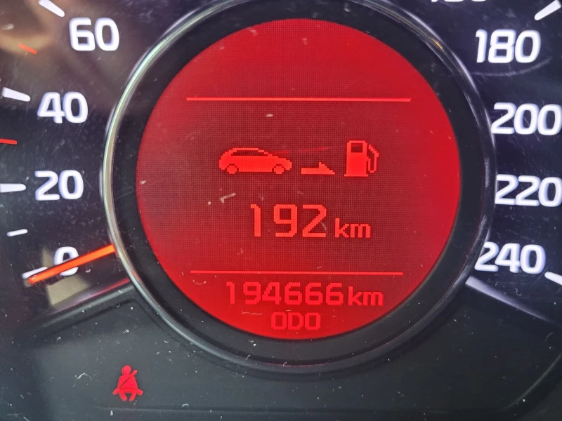 Kia Ceed 1.6 CRDI GT LINE, снимка 14 - Автомобили и джипове - 52153734