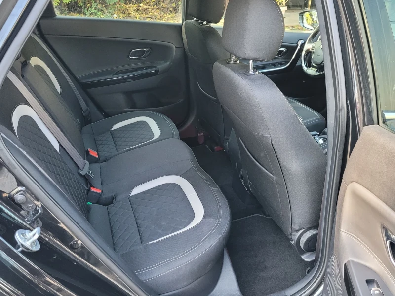 Kia Ceed 1.6 CRDI GT LINE, снимка 9 - Автомобили и джипове - 52153734