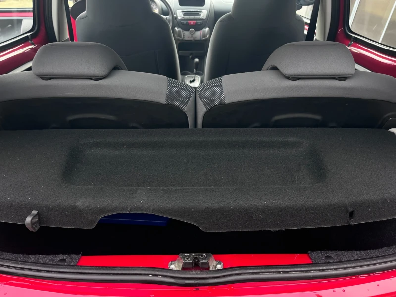 Peugeot 107 Aвтоматик + Климатик, снимка 14 - Автомобили и джипове - 52486285