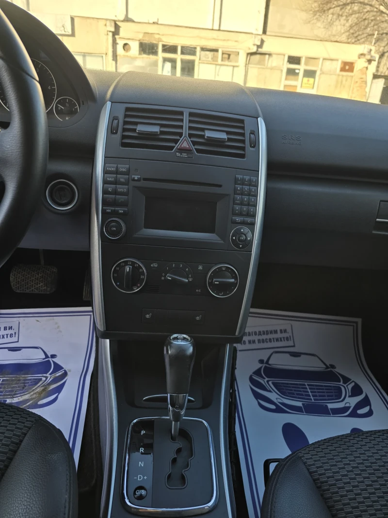 Mercedes-Benz A 180, снимка 8 - Автомобили и джипове - 52521915