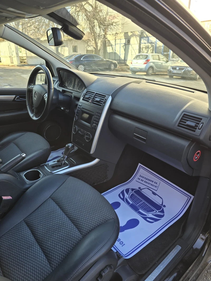 Mercedes-Benz A 180, снимка 11 - Автомобили и джипове - 52521915