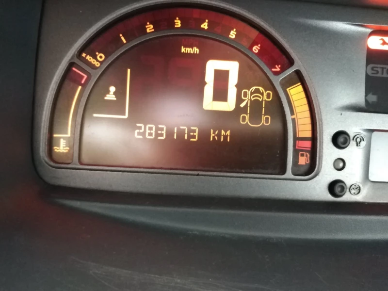 Renault Modus бензин /природен газ, снимка 5 - Автомобили и джипове - 52819630