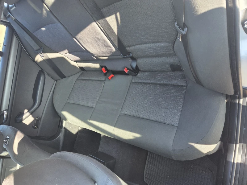 BMW 320 2.0D 150hp ФЕЙСЛИФТ, снимка 10 - Автомобили и джипове - 52867652