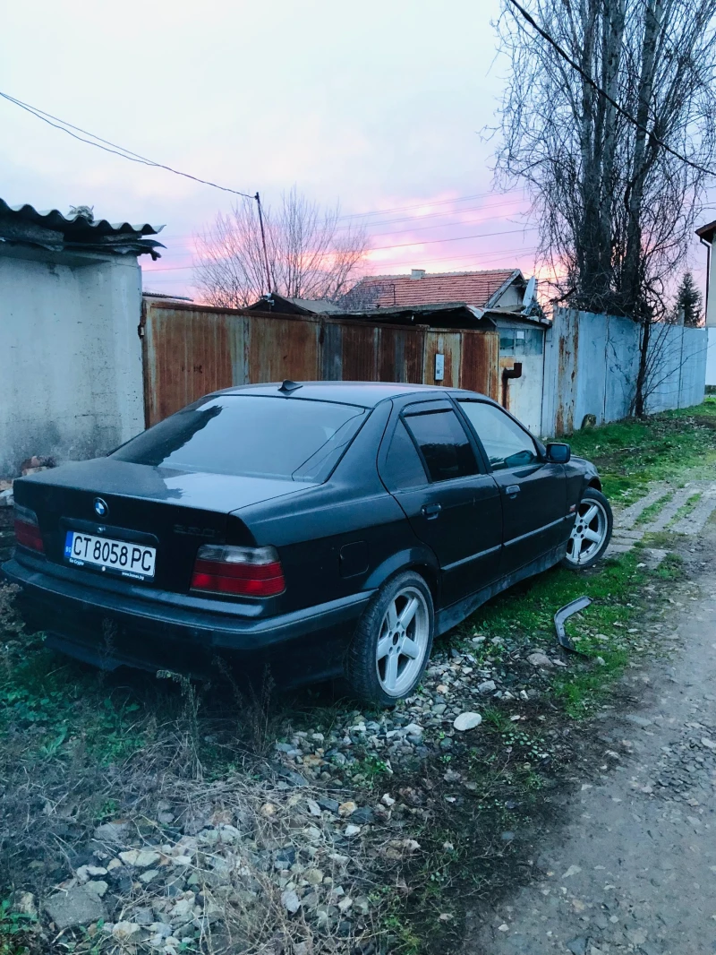 BMW 320 M50 Turbo, снимка 6 - Автомобили и джипове - 52984768