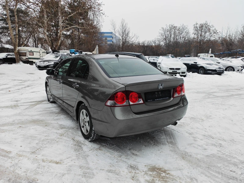 Honda Civic 1.4IMA-HYBRID, снимка 7 - Автомобили и джипове - 53123889