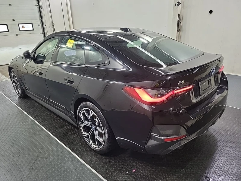 BMW i4 * EDRIVE40 * CARFAX * ОПЦИЯ ЗА ФИНАНСИРАНЕ * , снимка 5 - Автомобили и джипове - 53200442