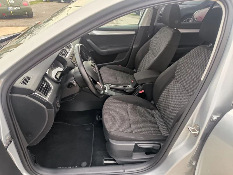 Skoda Octavia 1.4i-G-tec-Navi-Automat-Euro-6B, снимка 14 - Автомобили и джипове - 53452364