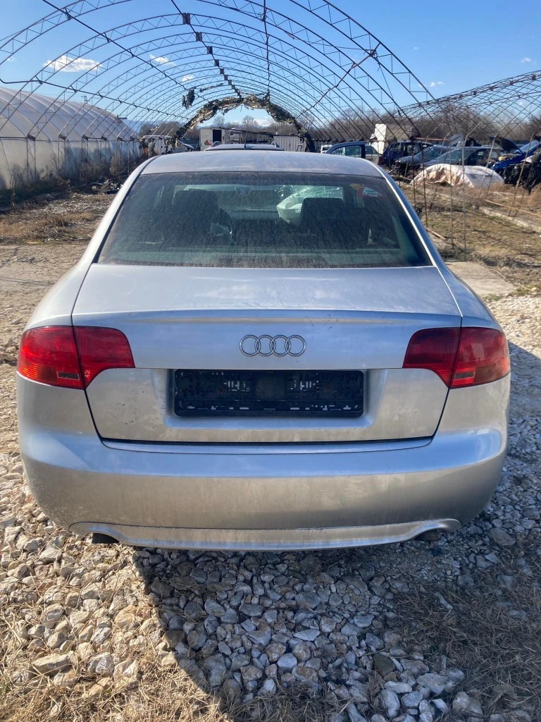 Audi A4, снимка 2 - Автомобили и джипове - 49026462