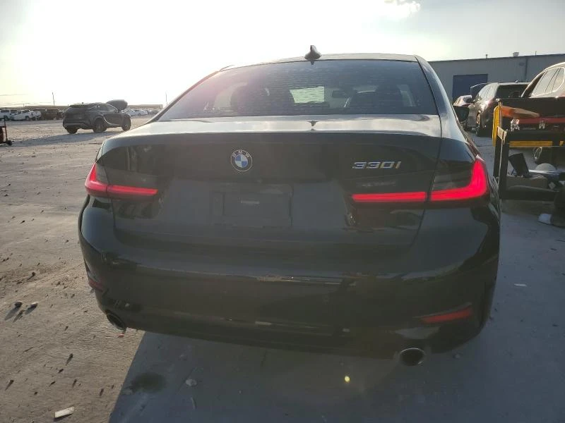 BMW 330 FULL* Premium audio* Видео на мотор - изображение 6