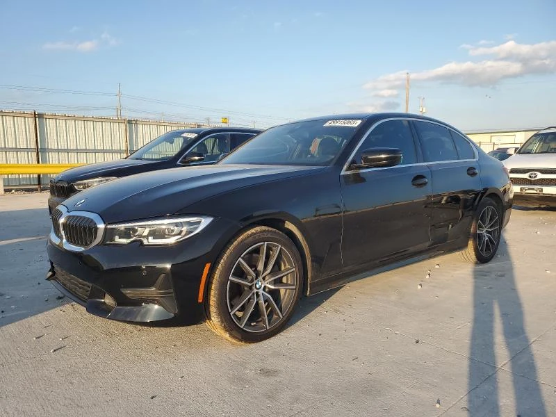 BMW 330 FULL* Premium audio* Видео на мотор