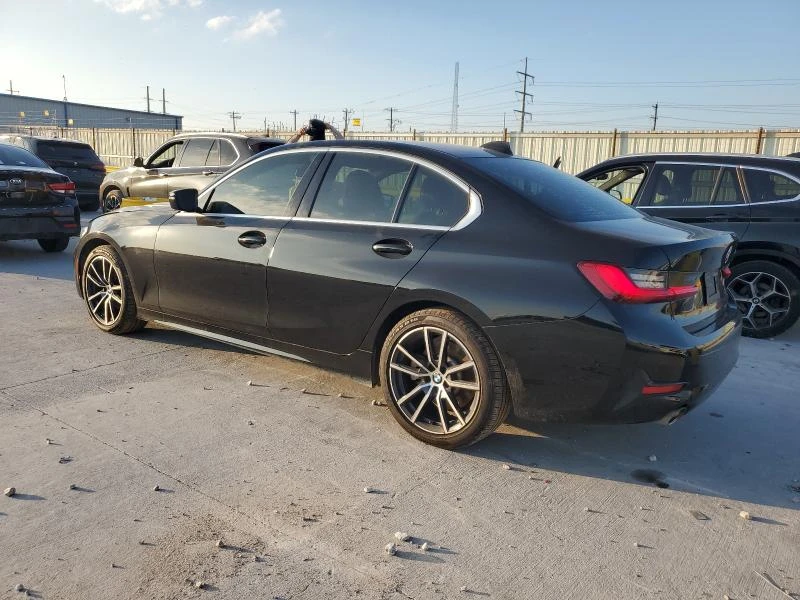 BMW 330 FULL* Premium audio* Видео на мотор - изображение 2