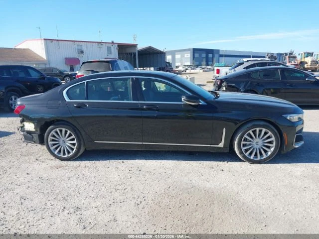 BMW 740 I, снимка 13 - Автомобили и джипове - 53598356