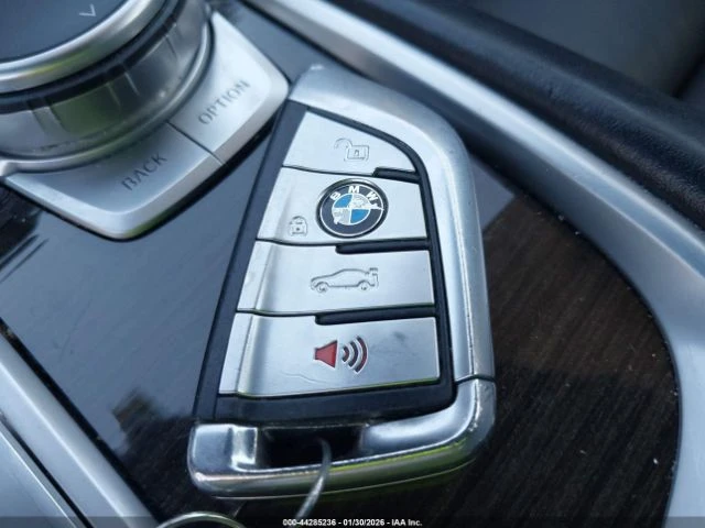 BMW 740 I, снимка 10 - Автомобили и джипове - 53598356