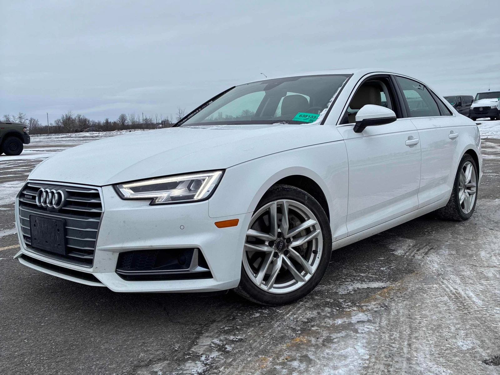 Audi A4 TECHNIK * * CARFAX * * АВТО КРЕДИТ * * , снимка 1