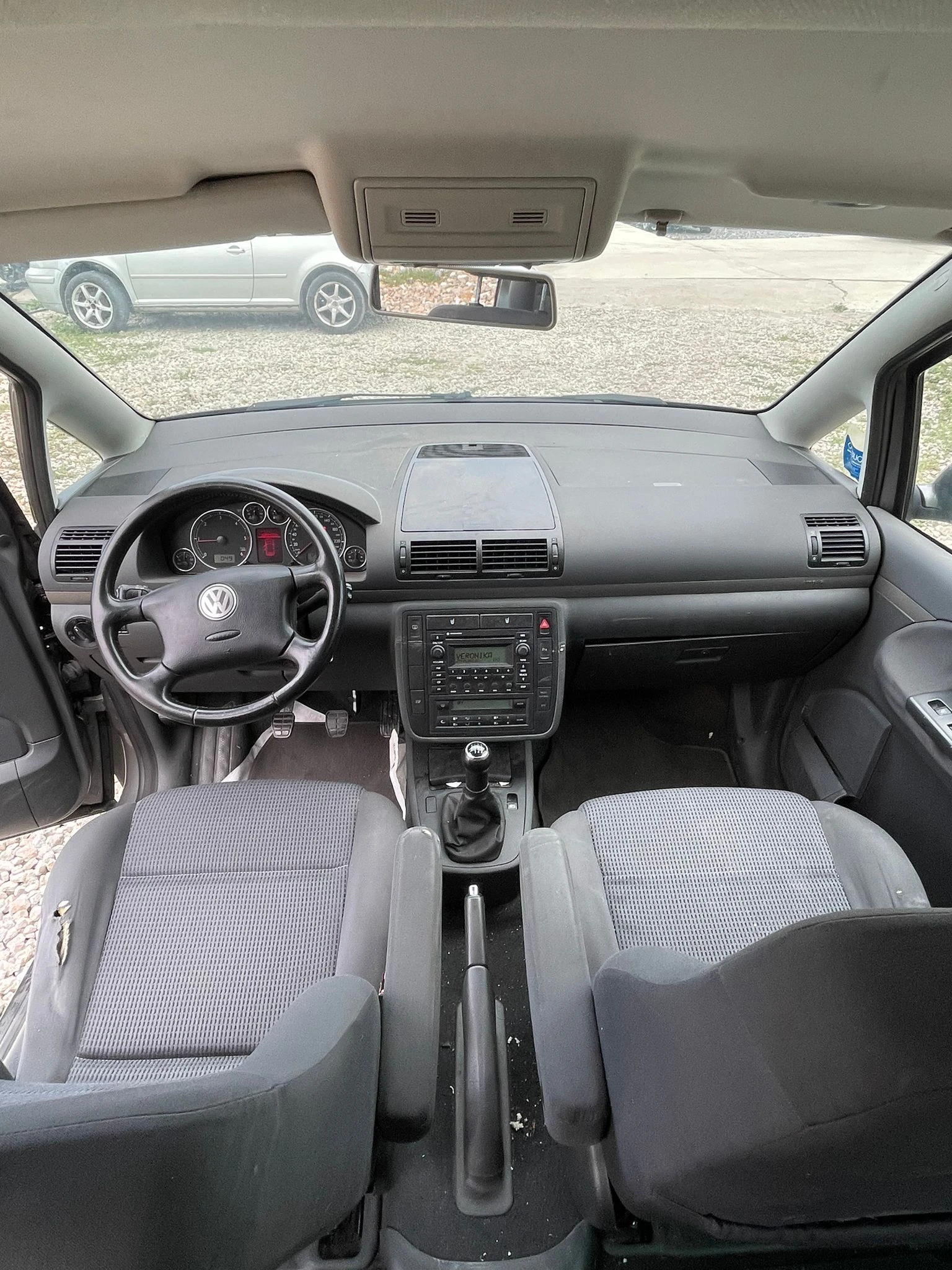 VW Sharan 2.0тди - изображение 7