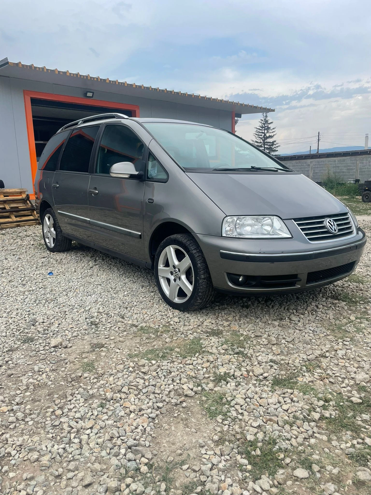 VW Sharan 2.0тди - [1] 