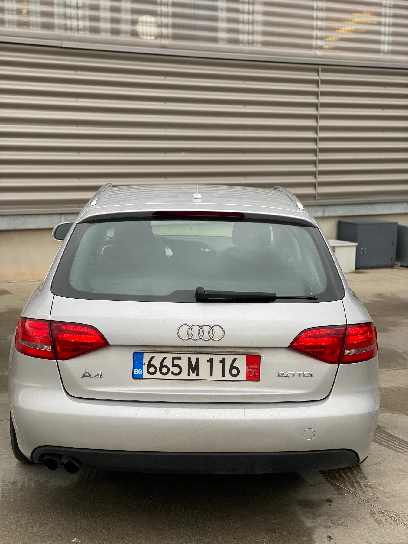 Audi A4 2.0TDI LED NAVI - изображение 6