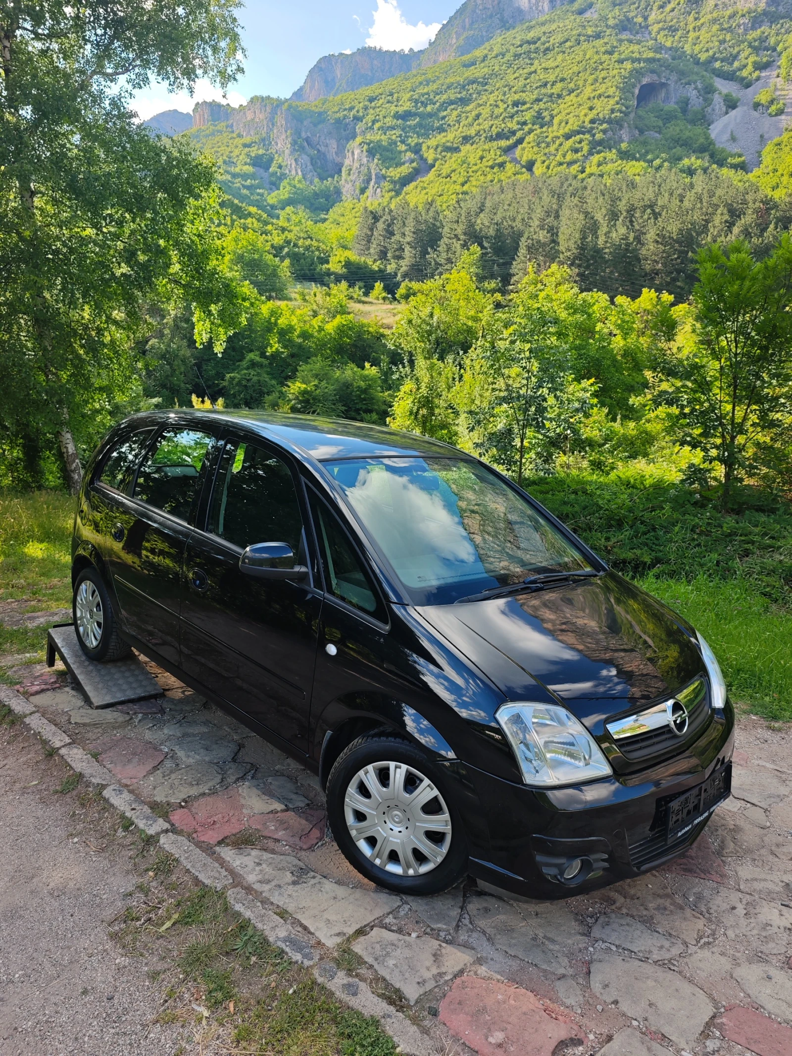 Opel Meriva 1.7CDTI НОВ ФЕЙС
