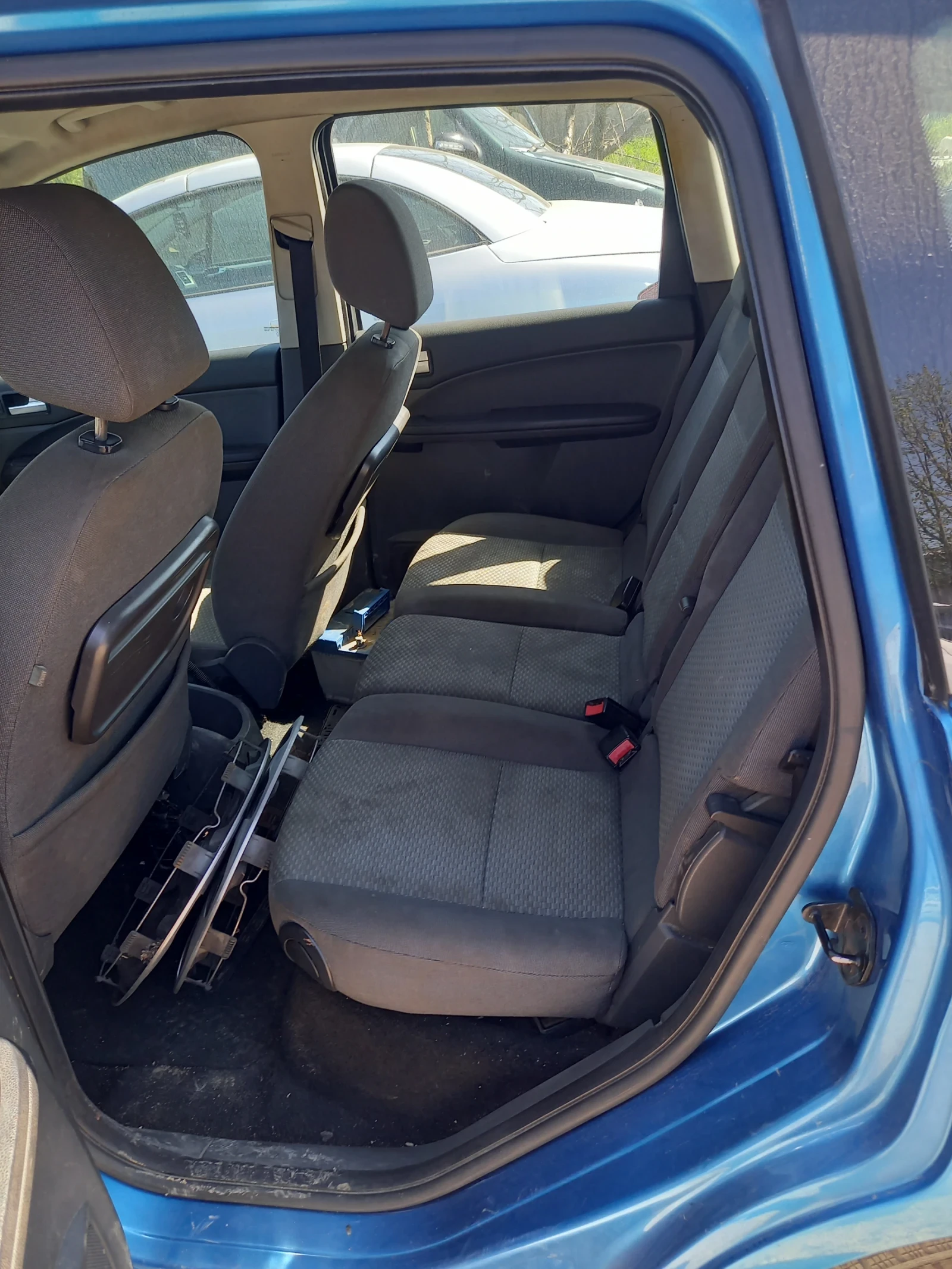 Ford C-max 1.6tdci - изображение 6