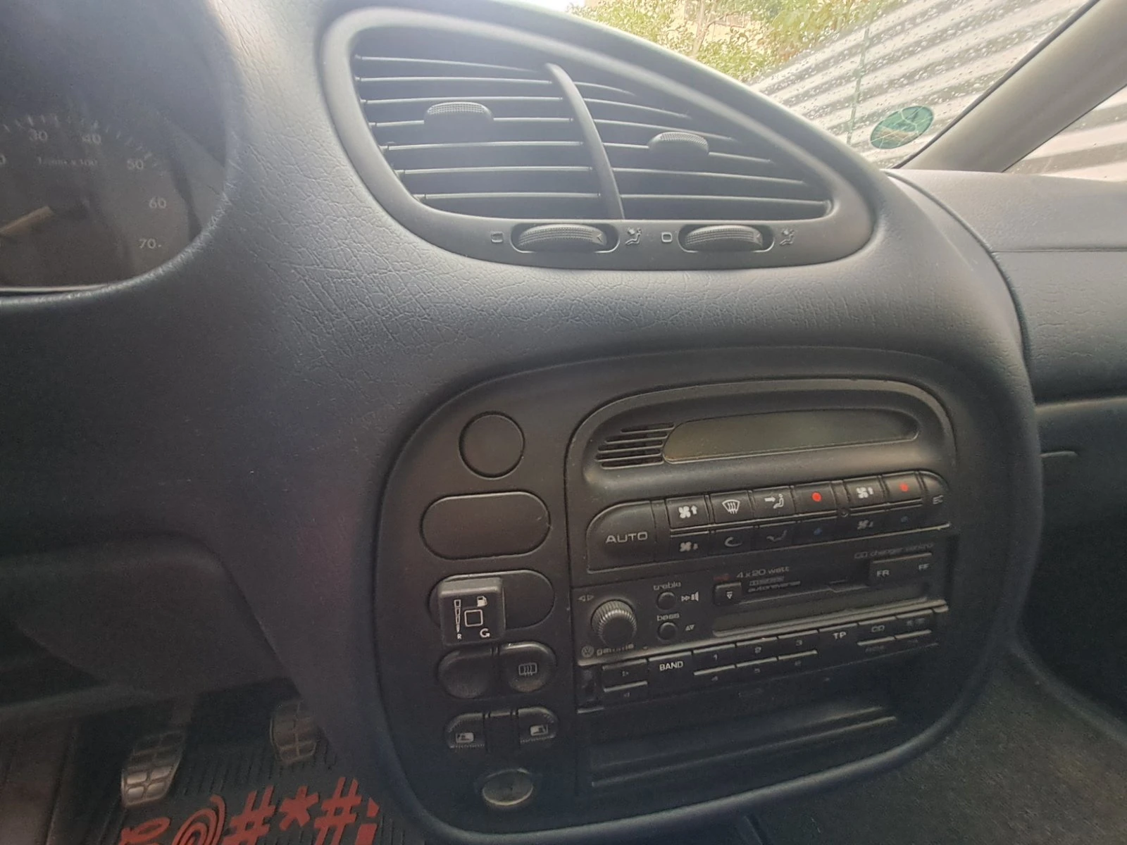 VW Sharan  - изображение 6
