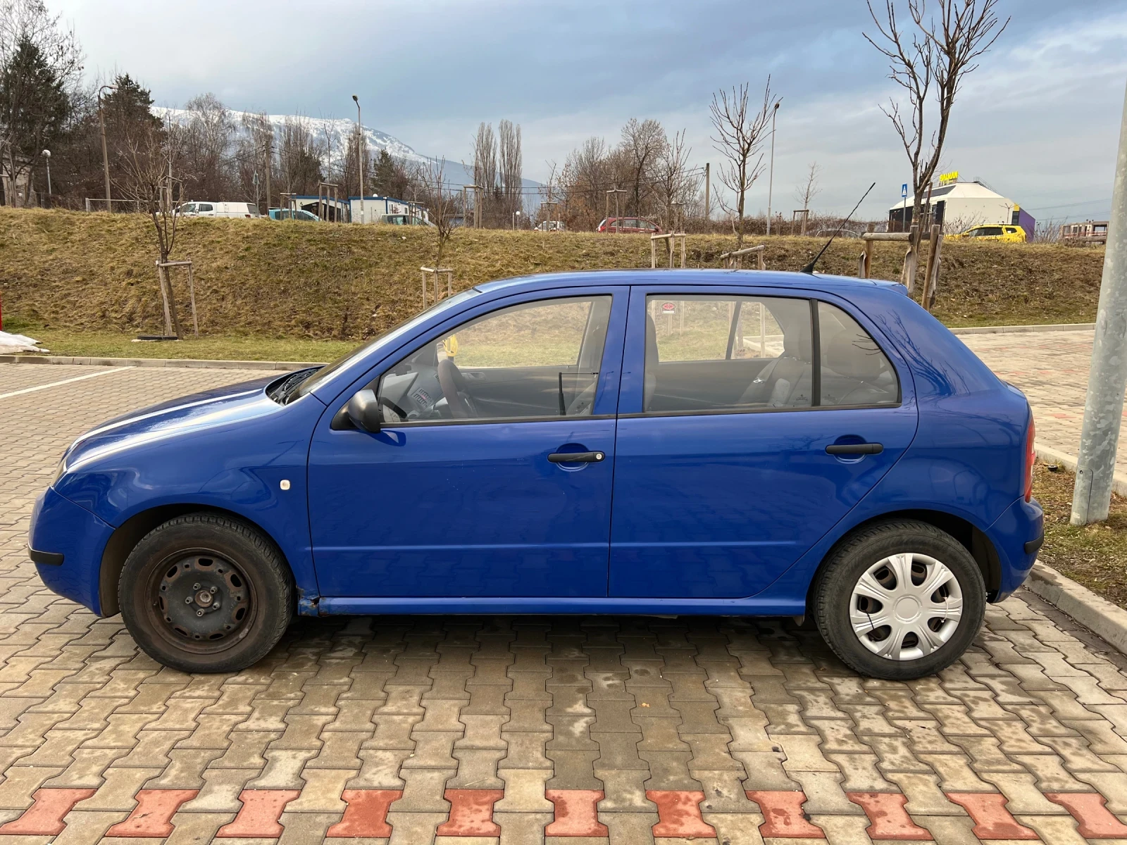 Skoda Fabia 1.2 - изображение 2