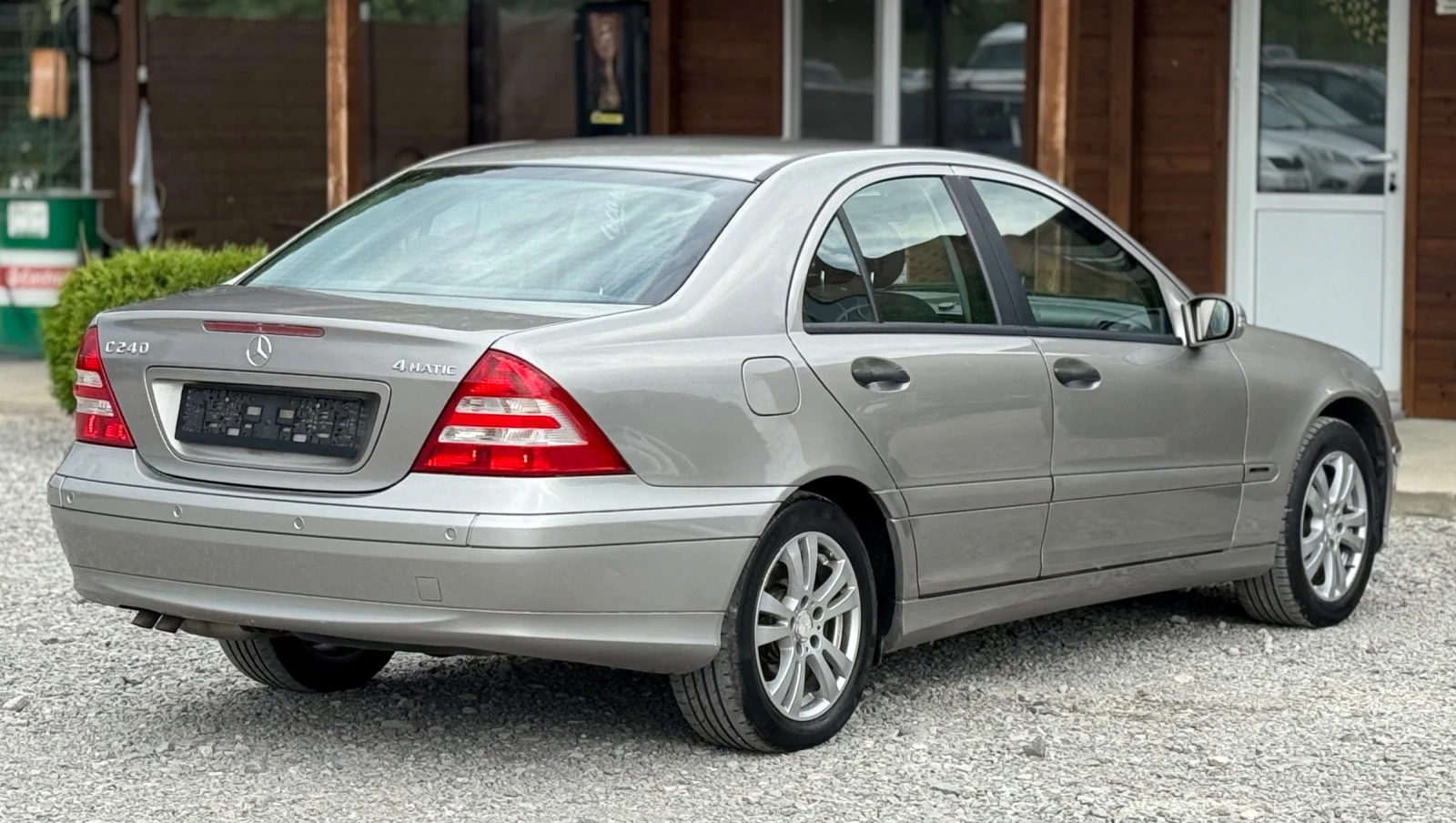 Mercedes-Benz C 240 170к.с * 4Matic* * Ксенон* * Face-Lift*  - изображение 6