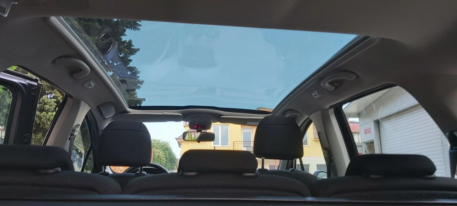 Peugeot 308 SW 1.6 - изображение 10