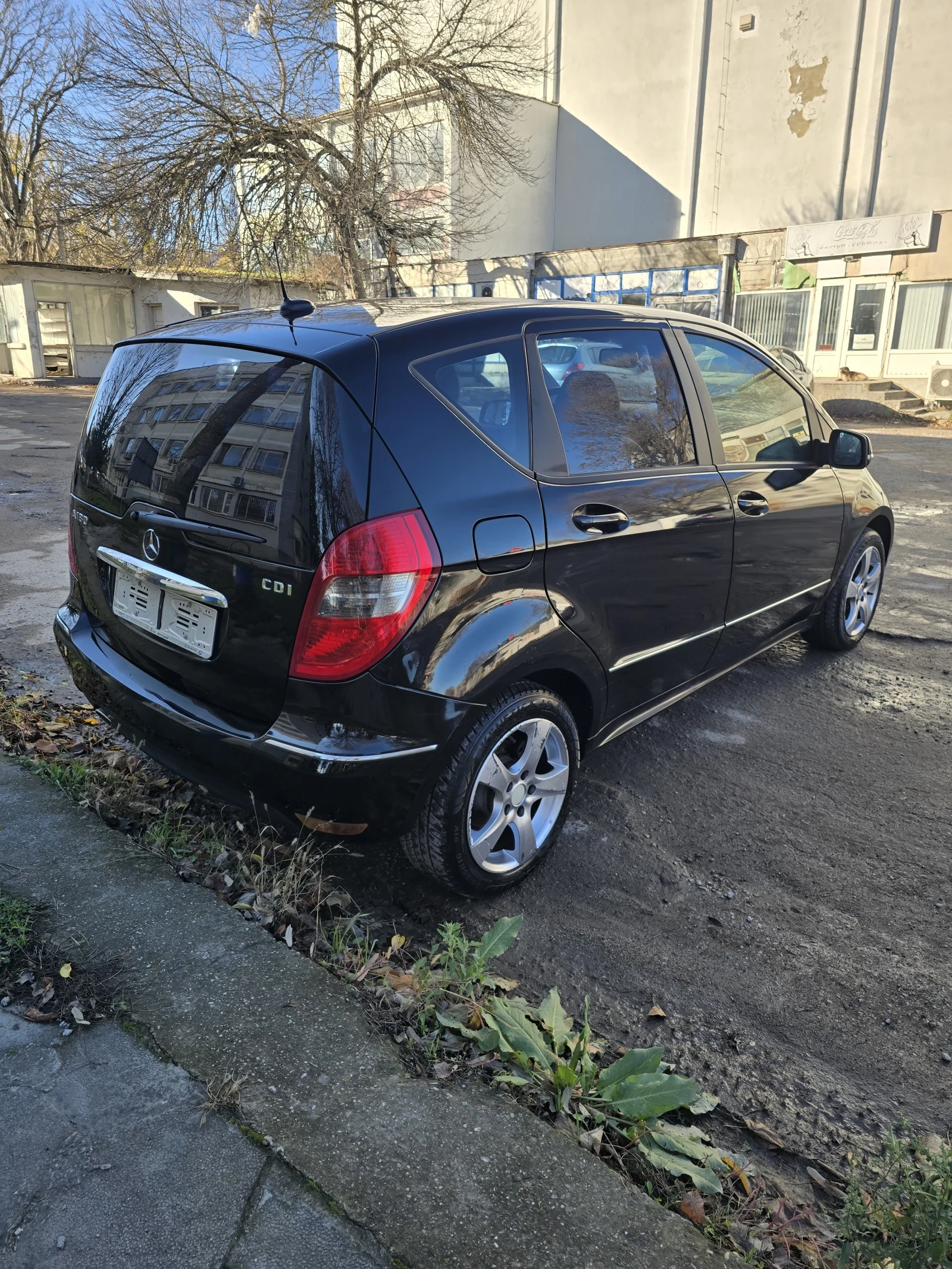 Mercedes-Benz A 180  - изображение 4