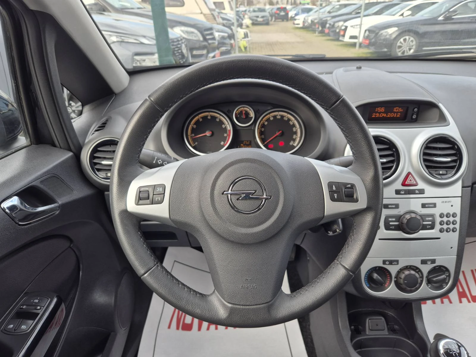 Opel Corsa 1.2i-COSMO-113000км-СУПЕР СЪСТОЯНИЕ-FACE LIFT - изображение 9