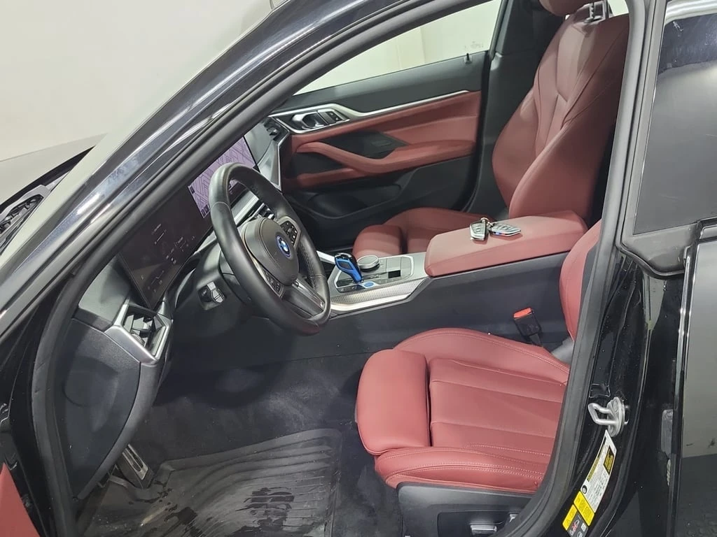 BMW i4 * EDRIVE40 * CARFAX * ����� �� ����������� *  | Mobile.bg � ����������� 10