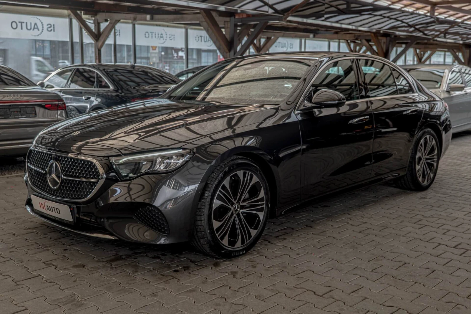 Mercedes-Benz E 220 d/Avantgarde/Virtual/Панорама/MBUX/Pre-Safe/Therma - изображение 3