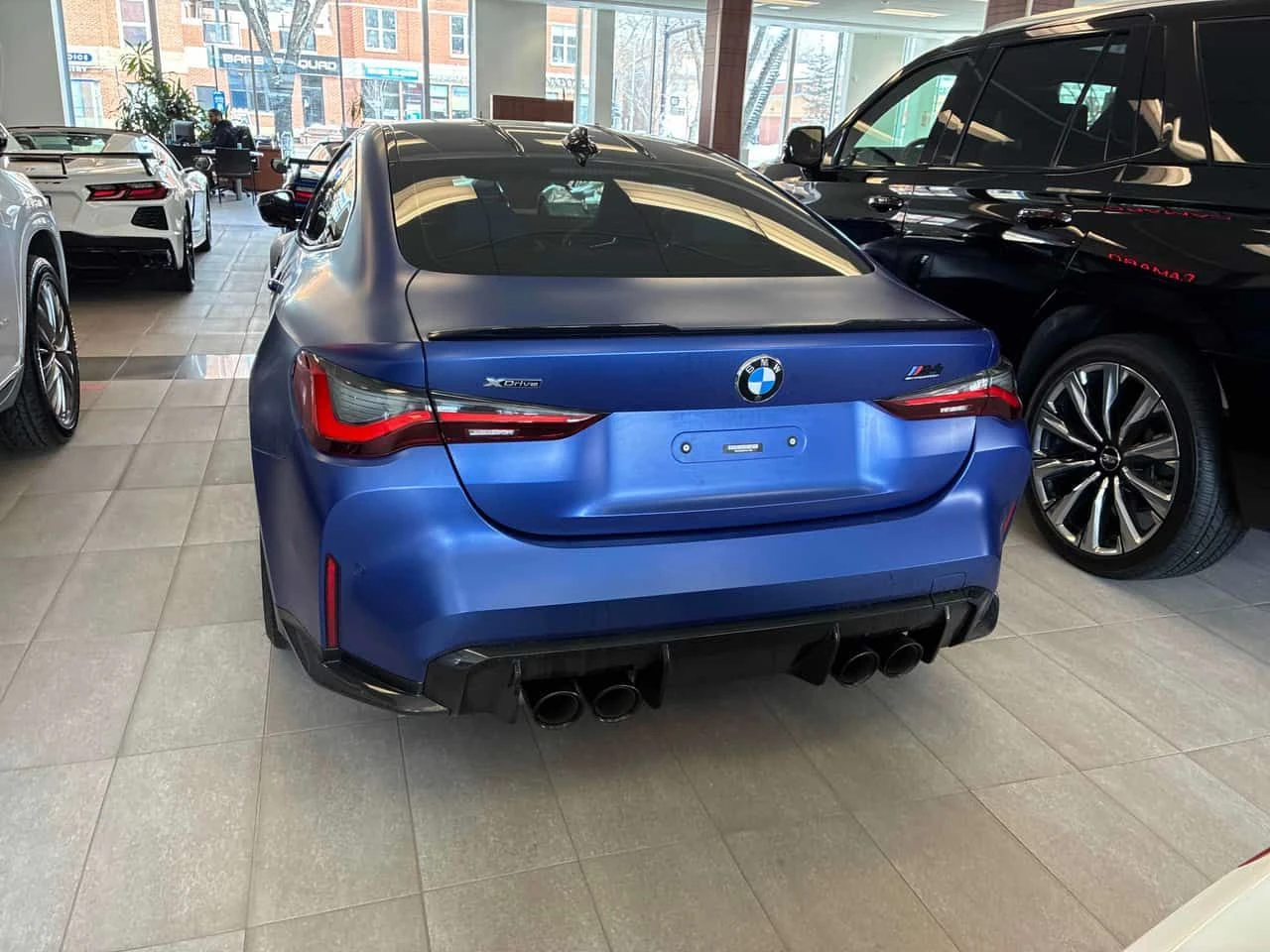 BMW M4 * Competition* BUCKET SEATS* ГЛАВНО ПРЕСТАВИТЕЛСТВ, снимка 5 - Автомобили и джипове - 54054001