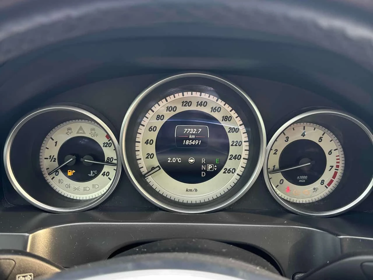 Mercedes-Benz E 400  | PANO | MEMORY | HARMAN KARDON , снимка 8 - Автомобили и джипове - 54591336