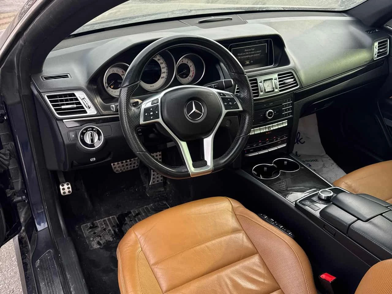 Mercedes-Benz E 400  | PANO | MEMORY | HARMAN KARDON , снимка 6 - Автомобили и джипове - 54591336