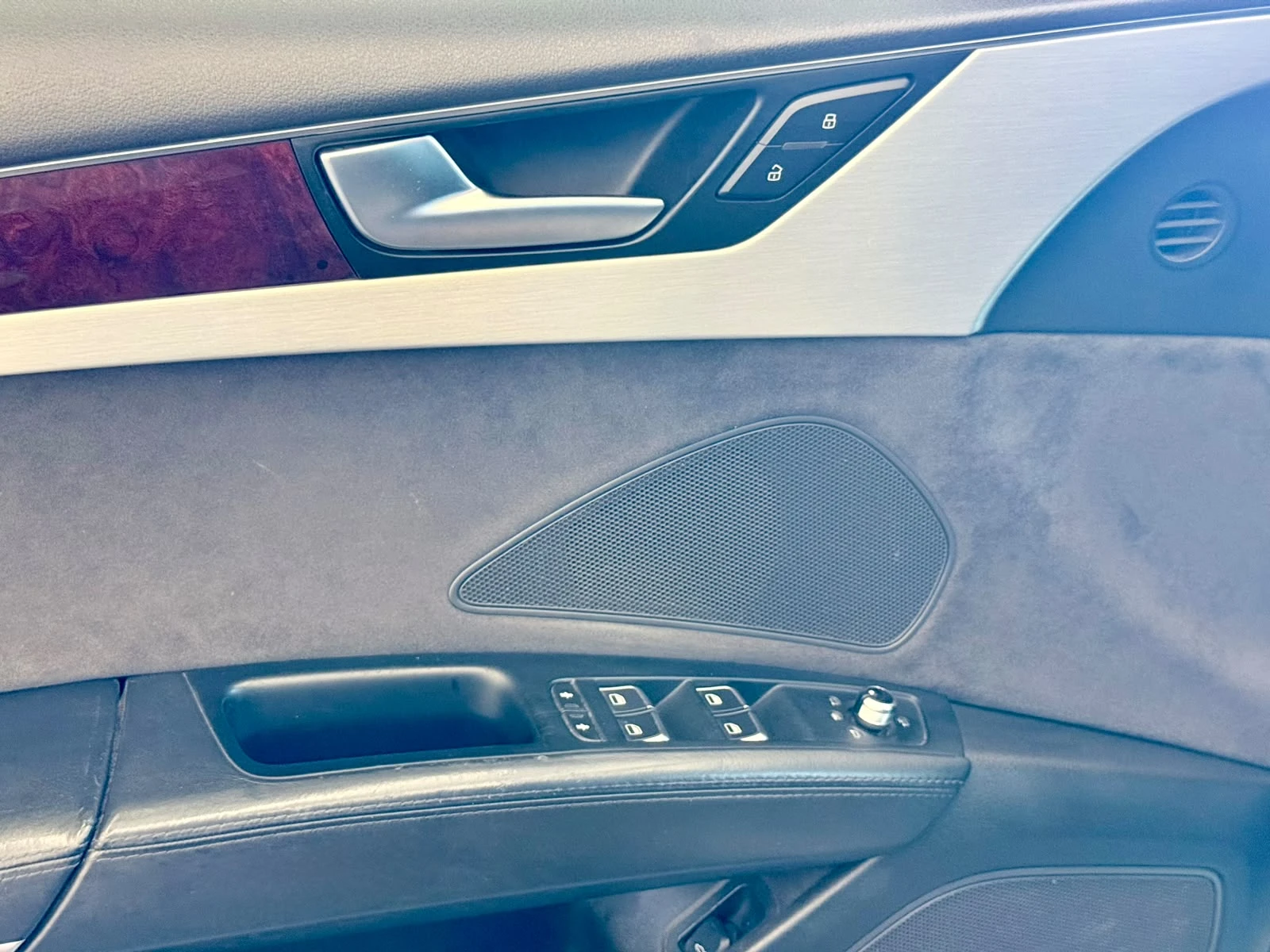 Audi A8 Quattro* Bose* Подгрев* PPF* Лизинг , снимка 7 - Автомобили и джипове - 54836655