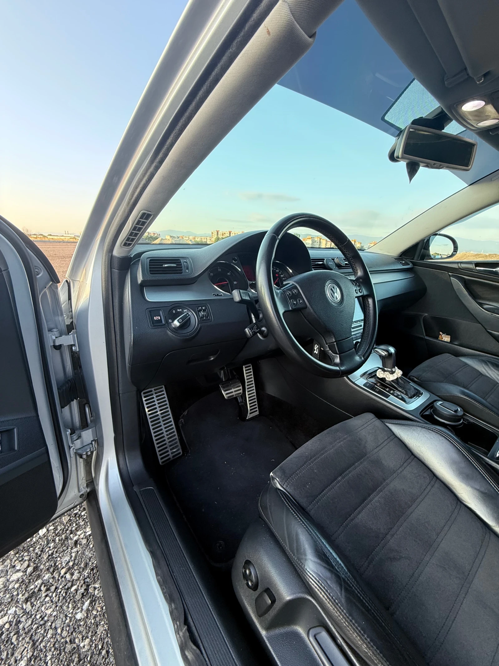 VW Passat 2.0 TDI , снимка 11 - Автомобили и джипове - 55168100