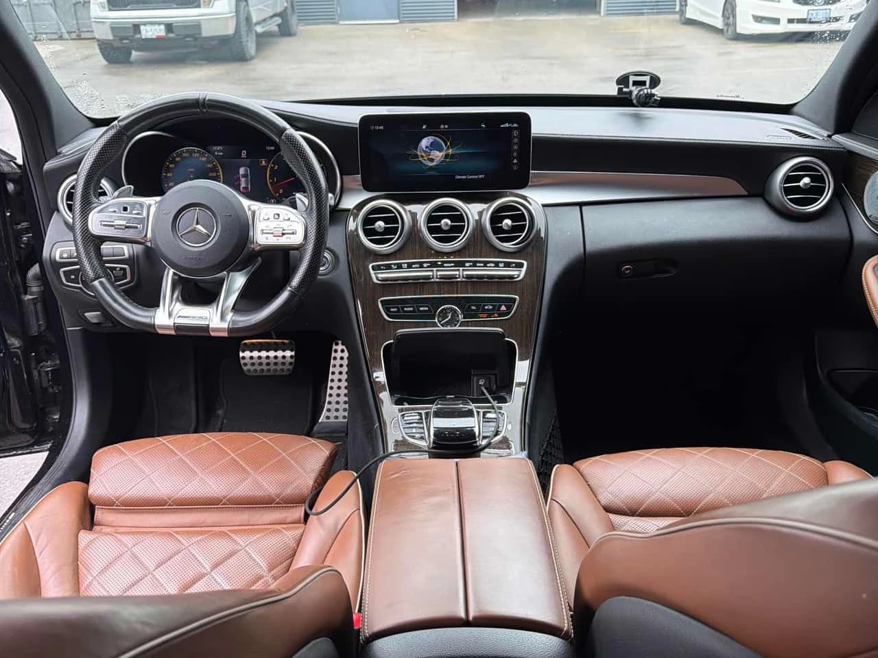 Mercedes-Benz C 43 AMG * 43 * АВТОКРЕДИТ БЕЗ ПЪРВОНАЧАЛНА ВНОСКА* , снимка 9 - Автомобили и джипове - 55427273