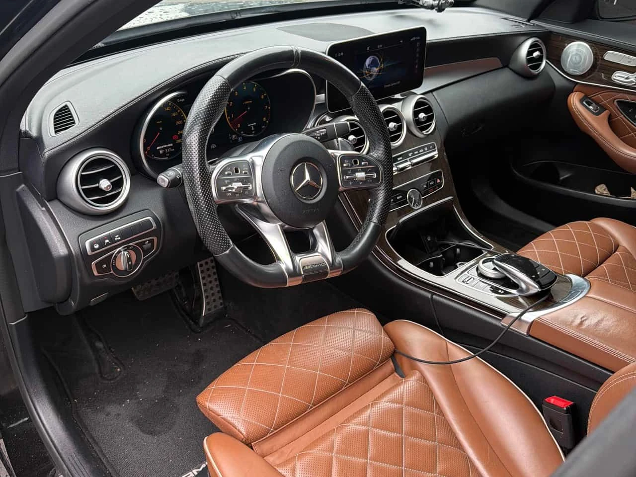 Mercedes-Benz C 43 AMG * 43 * АВТОКРЕДИТ БЕЗ ПЪРВОНАЧАЛНА ВНОСКА* , снимка 5 - Автомобили и джипове - 55427273