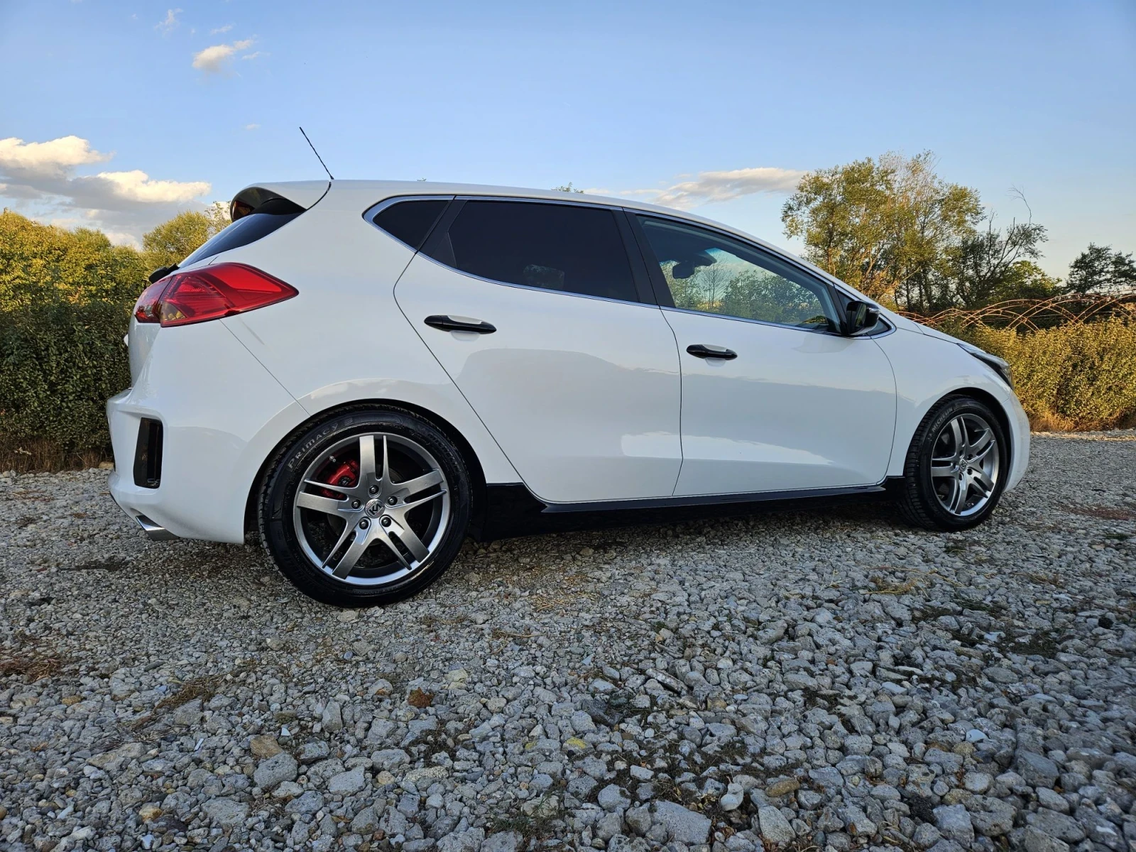 Kia Ceed GT, снимка 3 - Автомобили и джипове - 55983017