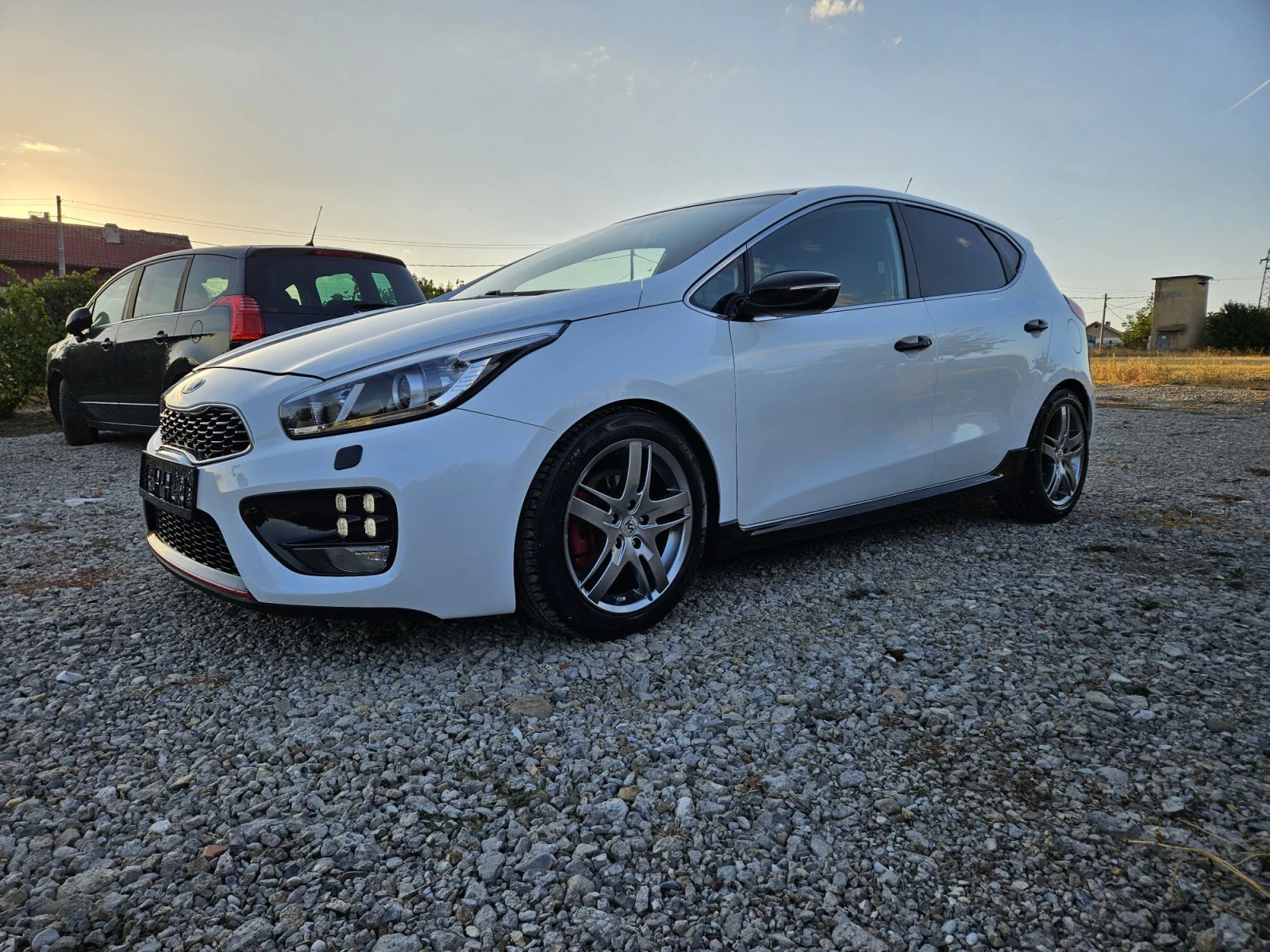 Kia Ceed GT, снимка 8 - Автомобили и джипове - 55983017