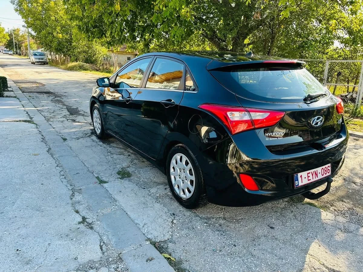Hyundai I30 1.6 110?, снимка 4 - Автомобили и джипове - 56297922