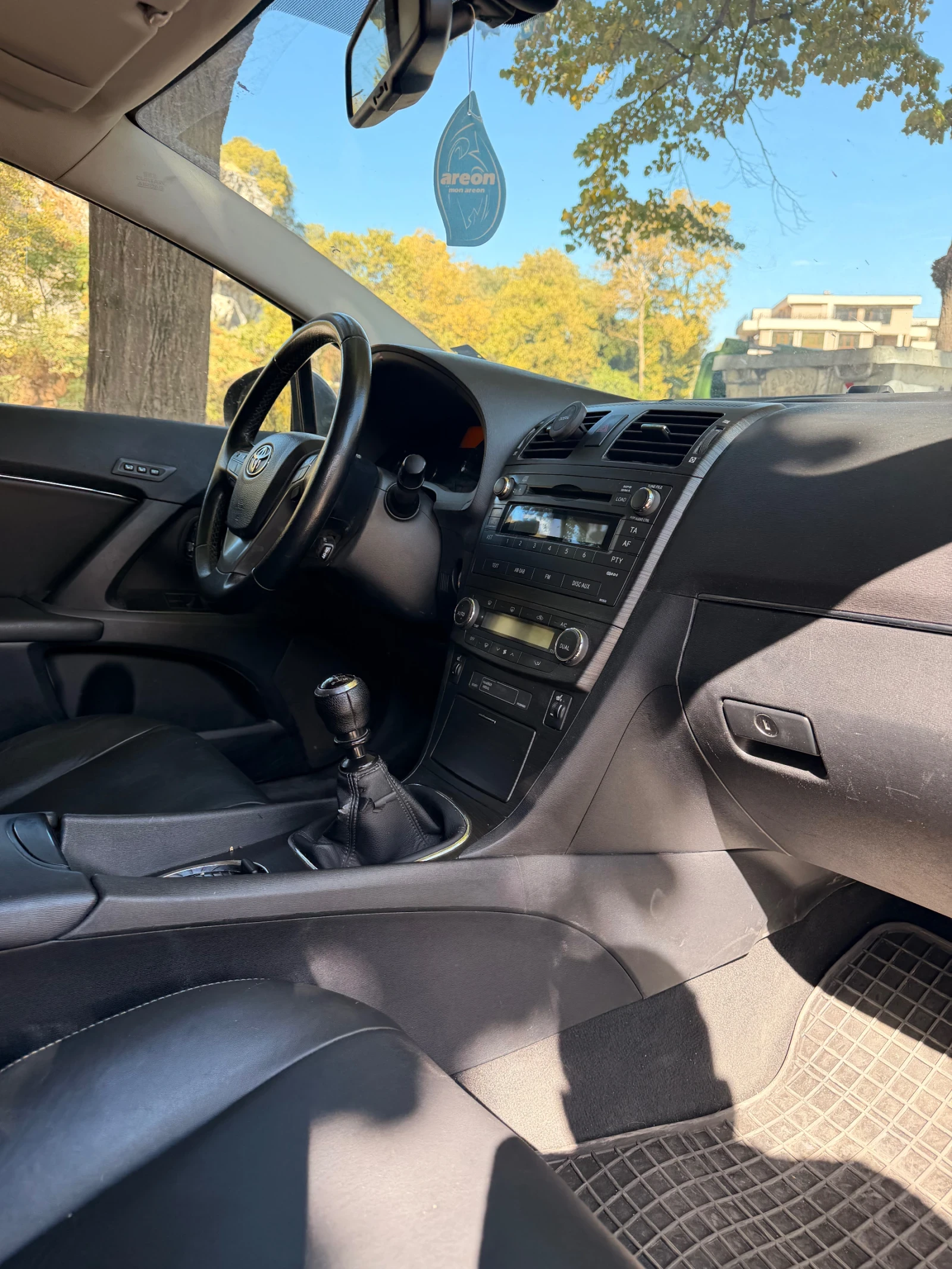 Toyota Avensis, снимка 7 - Автомобили и джипове - 56324583