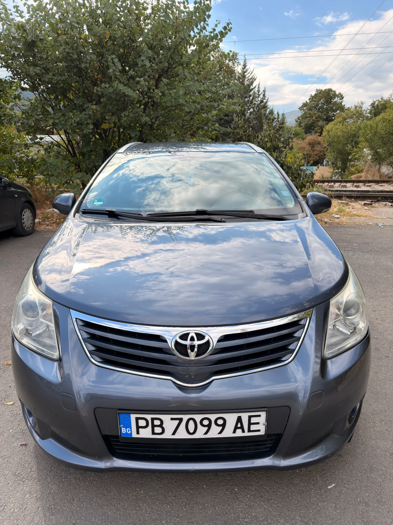 Toyota Avensis, снимка 2 - Автомобили и джипове - 56324583
